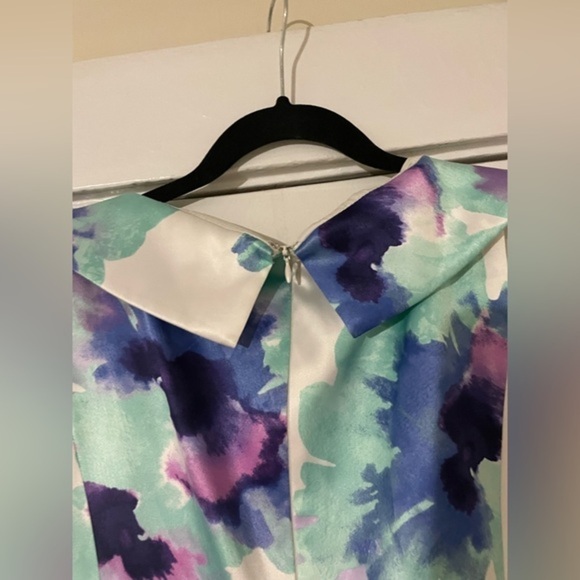 Tahari Floral MIDI Dress Size 2 - Picture 5 of 7